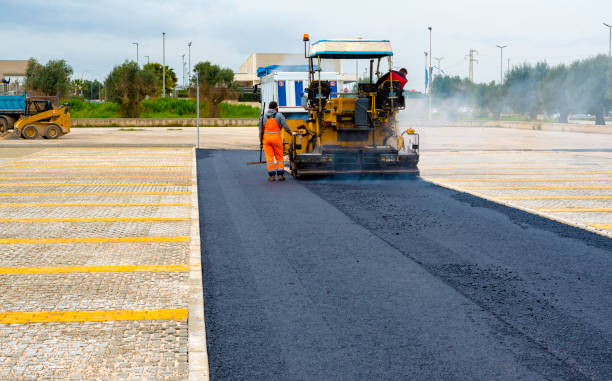 Best Residential Driveway Paver Services  in Hillsdale, MI